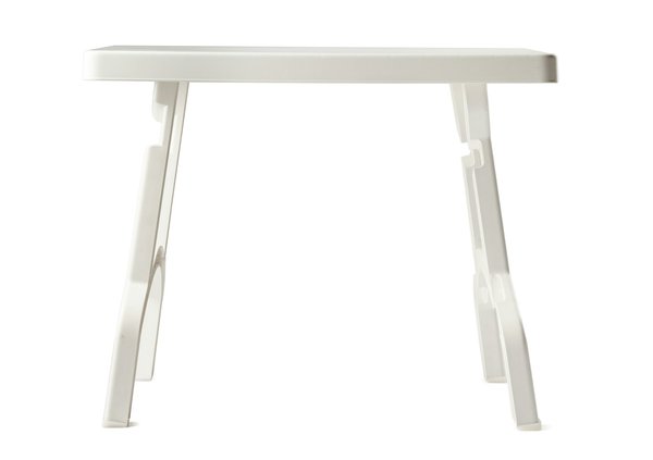 Table plastique pliante : la solution idéale pour votre jardin