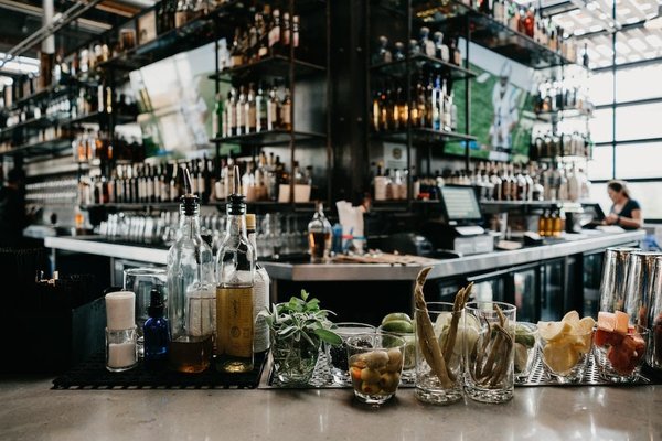 Comment mettre en valeur vos objets de collection dans votre décoration